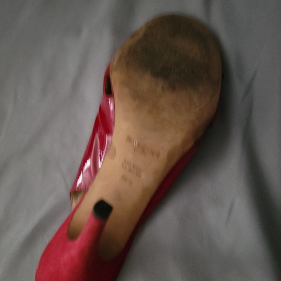 Shoes - Picture 5 of 5